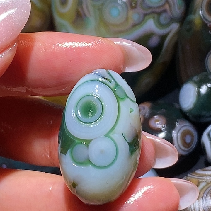 玛瑙/玉髓未镶嵌珠宝奇石18