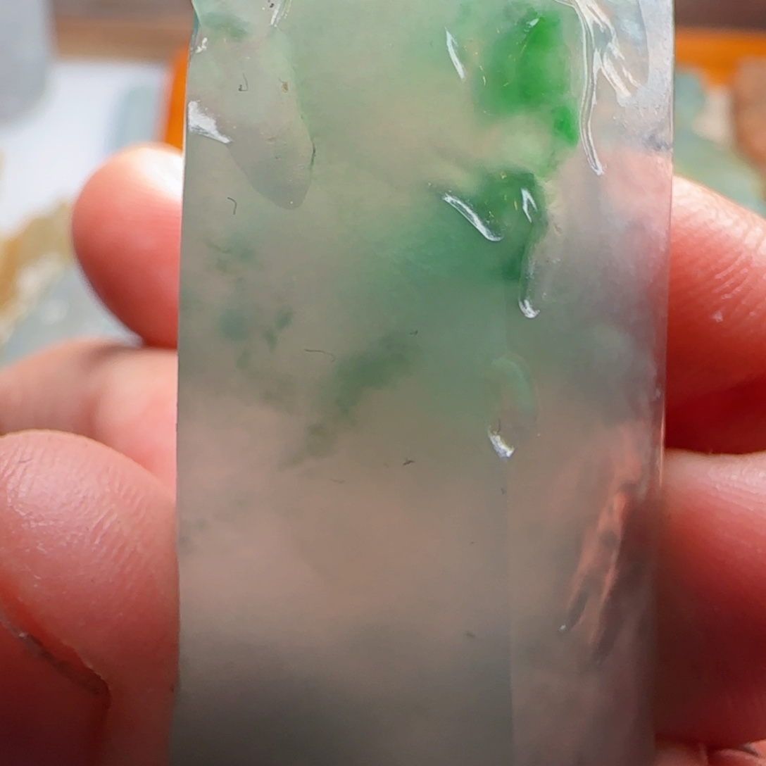定制翡翠未镶嵌不包工