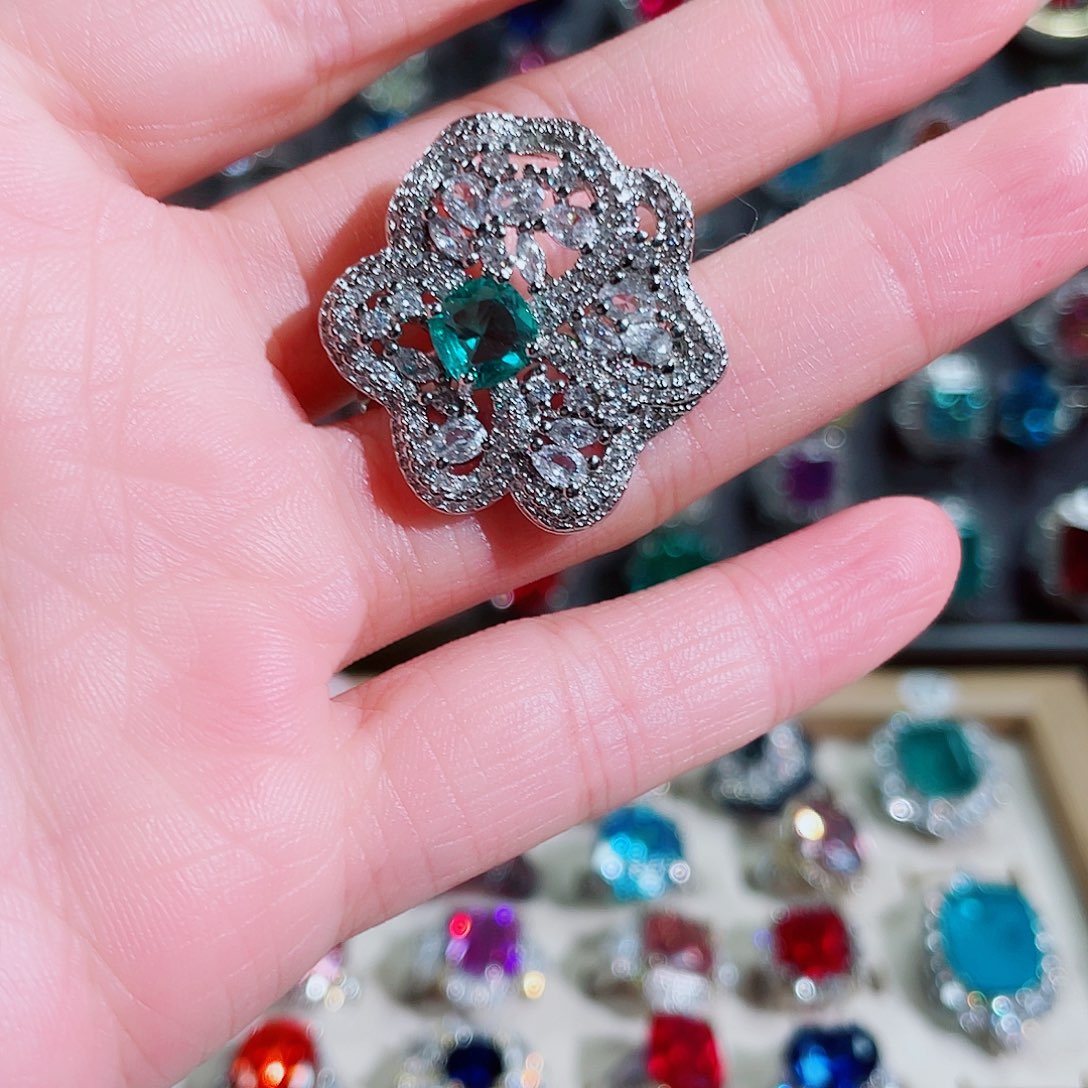 合成立方氧化锆铜合金