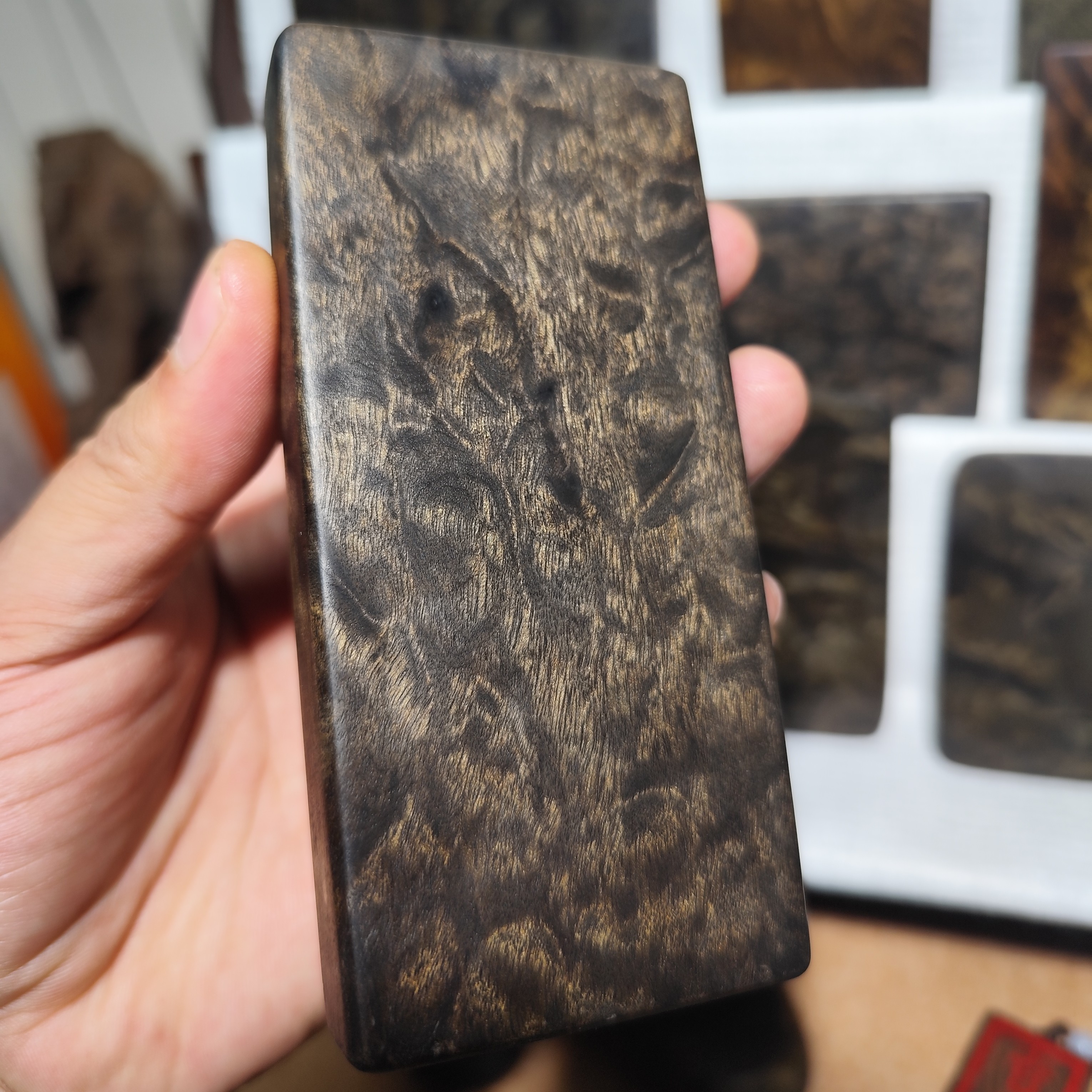 非金属木质吊坠 无事牌小叶桢楠阴沉木孔雀龙胆