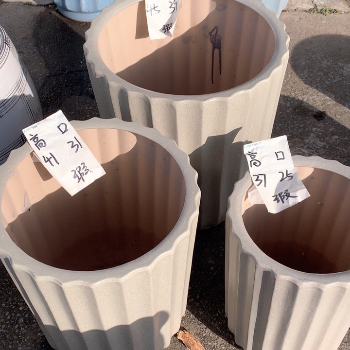 花盆陶瓷一套卡其条纹