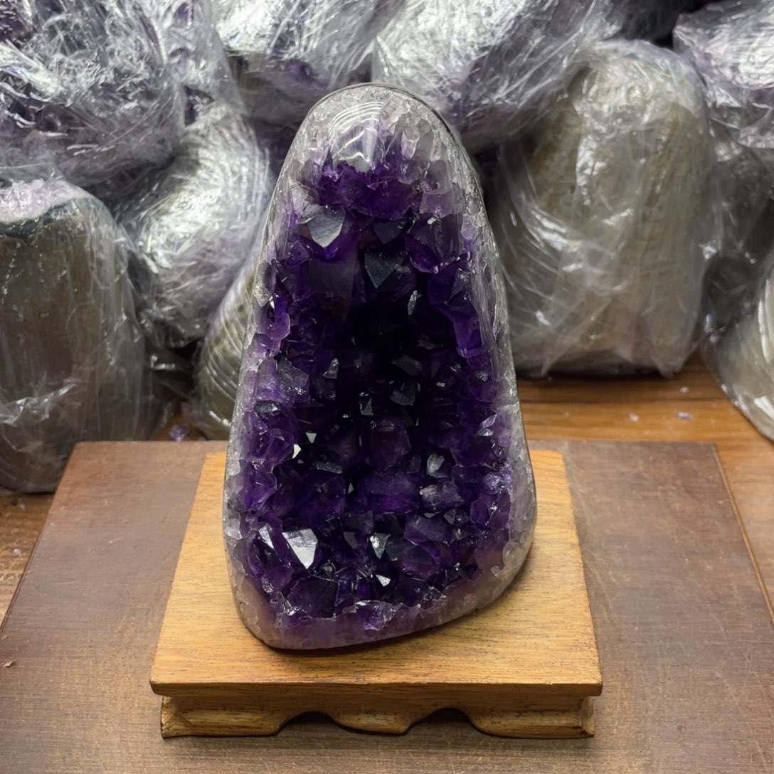紫晶未镶嵌摆件紫晶