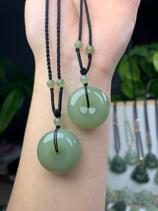 保真正品天然和田玉平安扣面包扣卡12厚装玉扣拍一发一