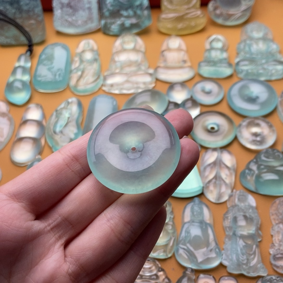 蛇纹石玉吊坠(不含链)未镶嵌平安扣