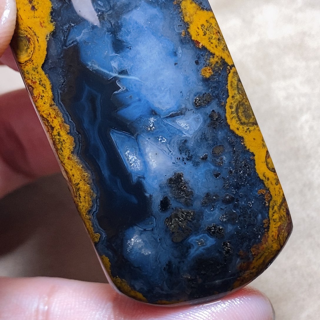 玛瑙/玉髓颈饰未镶嵌维*