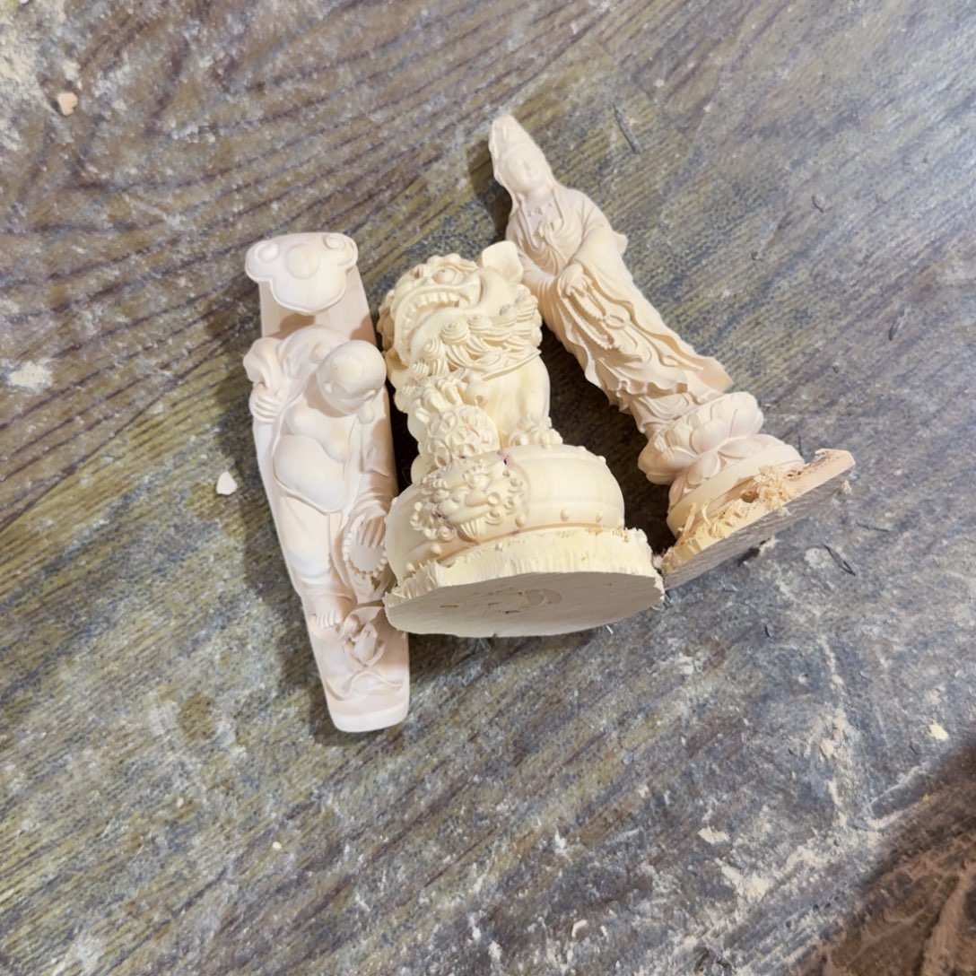 重***创黄杨木大叶黄杨木手把件3个有瑕