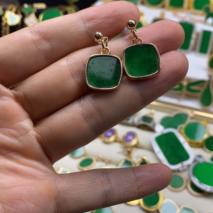 梦***湖钛钢时尚方圆耳坠子