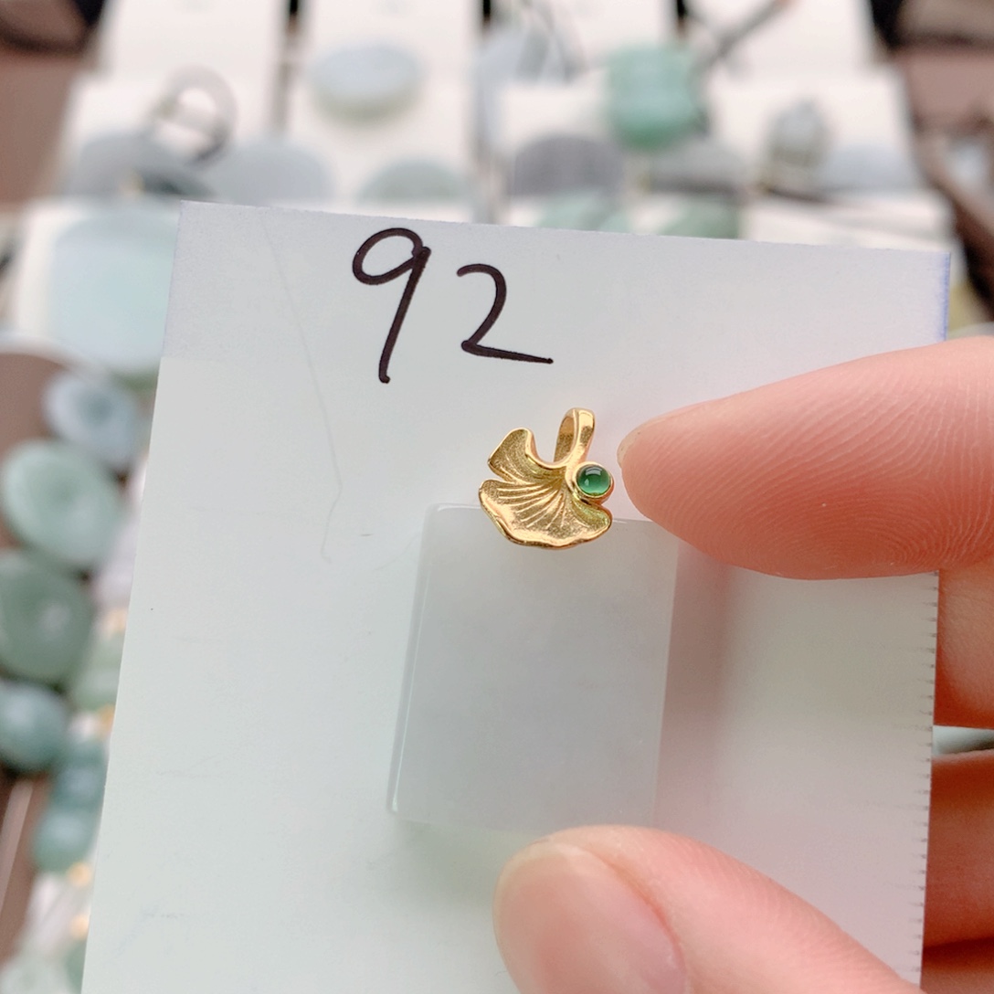 翡翠银S925镀金镶嵌颈饰吊坠