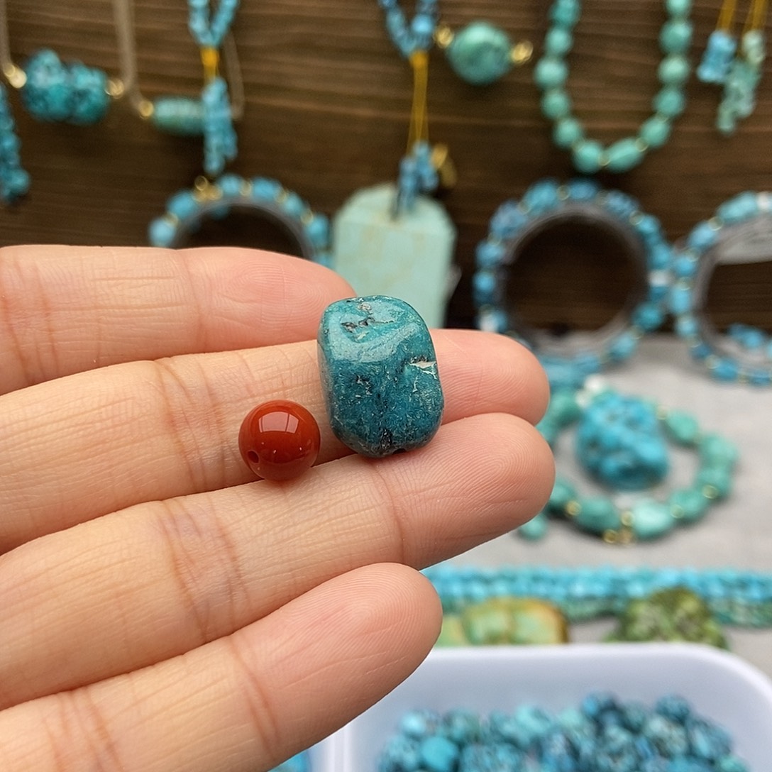 南红玛瑙未镶嵌玉化随形