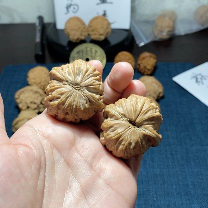 桃核吊坠铁锤妹妹38