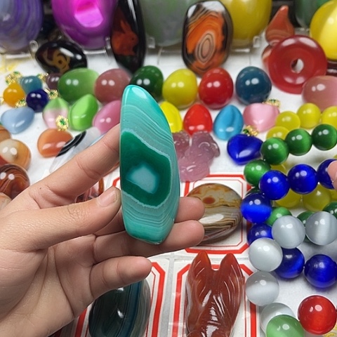 玛瑙/玉髓颈饰未镶嵌