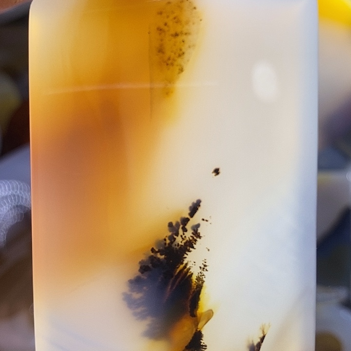 未镶嵌颈饰玛瑙/玉髓华*