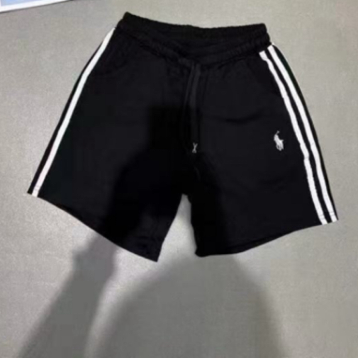 （征禧家）夏季显瘦黑色小马刺绣四分裤短裤条纹运动