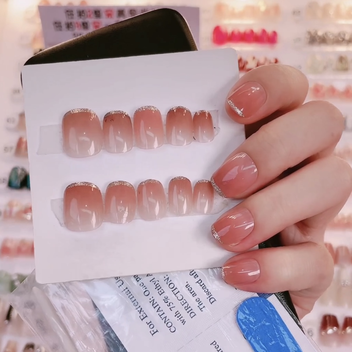 099-短款豆沙渐变闪粉可拆卸假指甲贴片温柔气质穿戴美甲贴