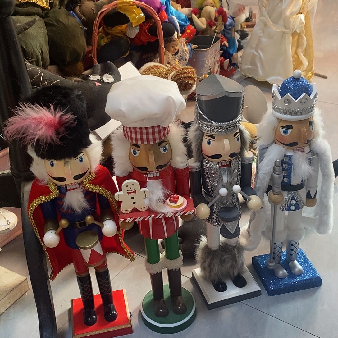 毛绒胡桃夹子不退不换