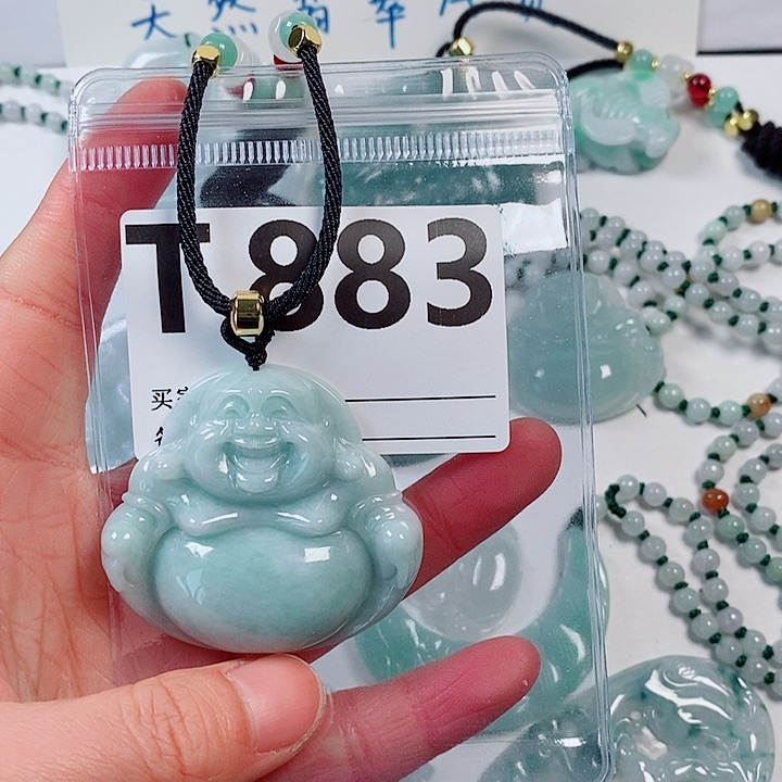 翡翠颈饰未镶嵌天然