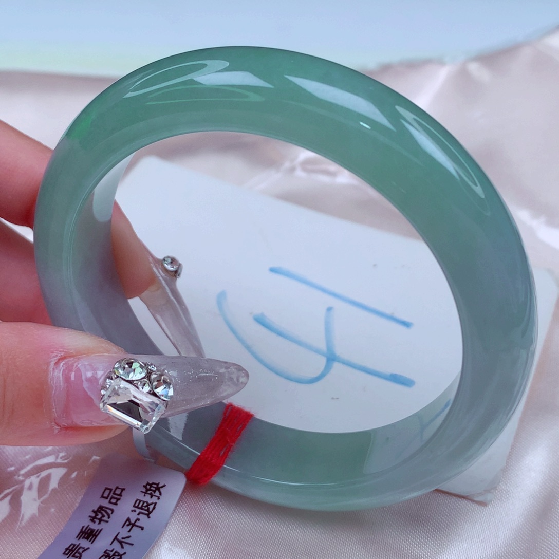 翡翠手镯未镶嵌天然缅甸翡翠A货手镯