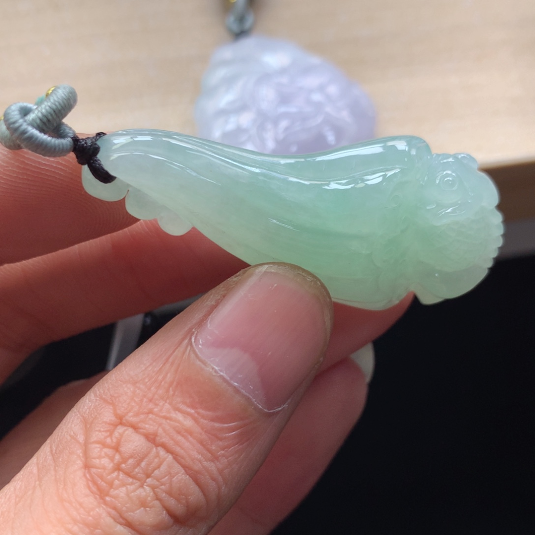 颈饰未镶嵌翡翠吊坠
