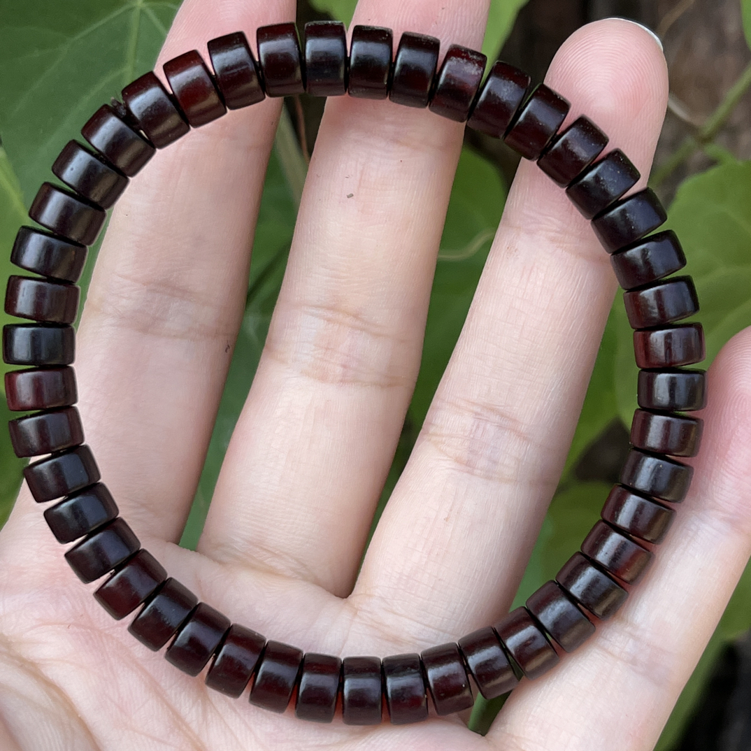 印度小叶紫檀手串4*7直切单圈