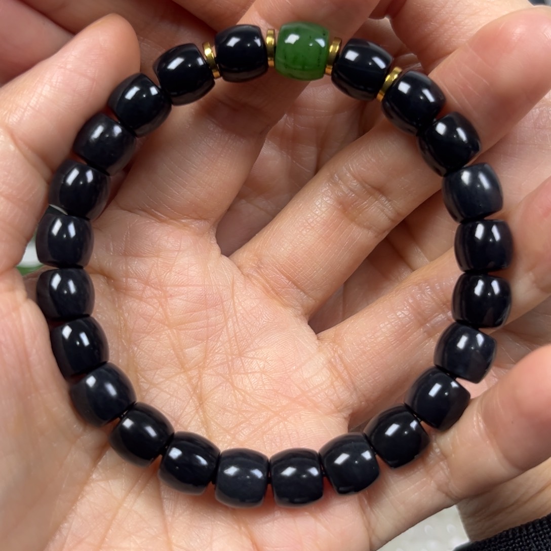 和田玉手串未镶嵌卡9直切