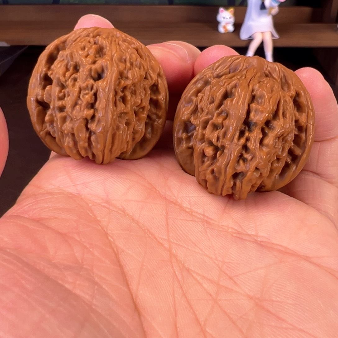 文玩核桃把件四座楼手捻35