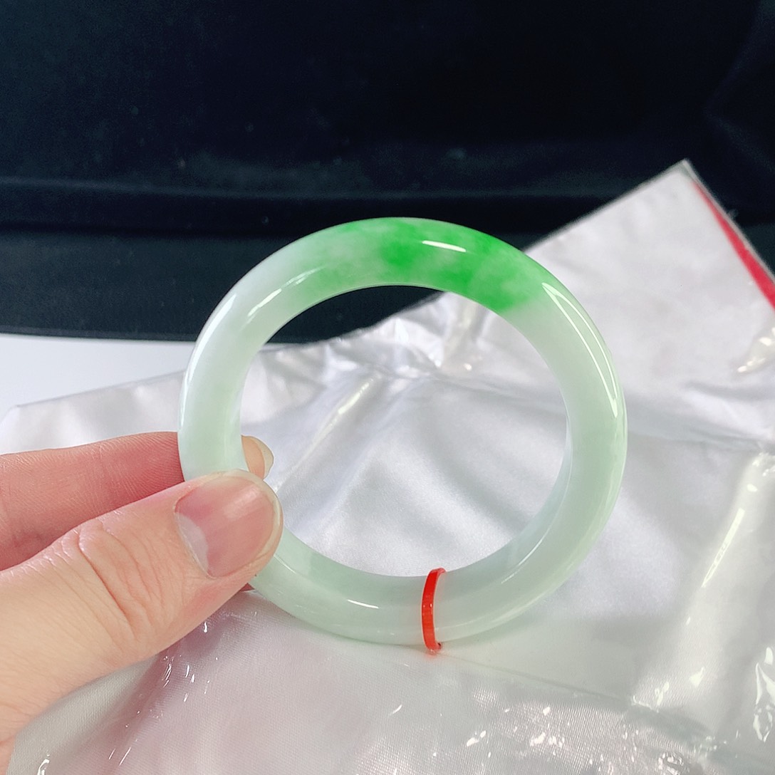 未镶嵌手镯翡翠061