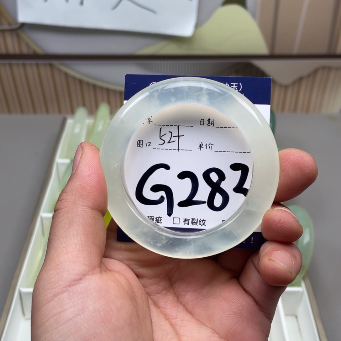 岫玉手镯手纯手未镶嵌