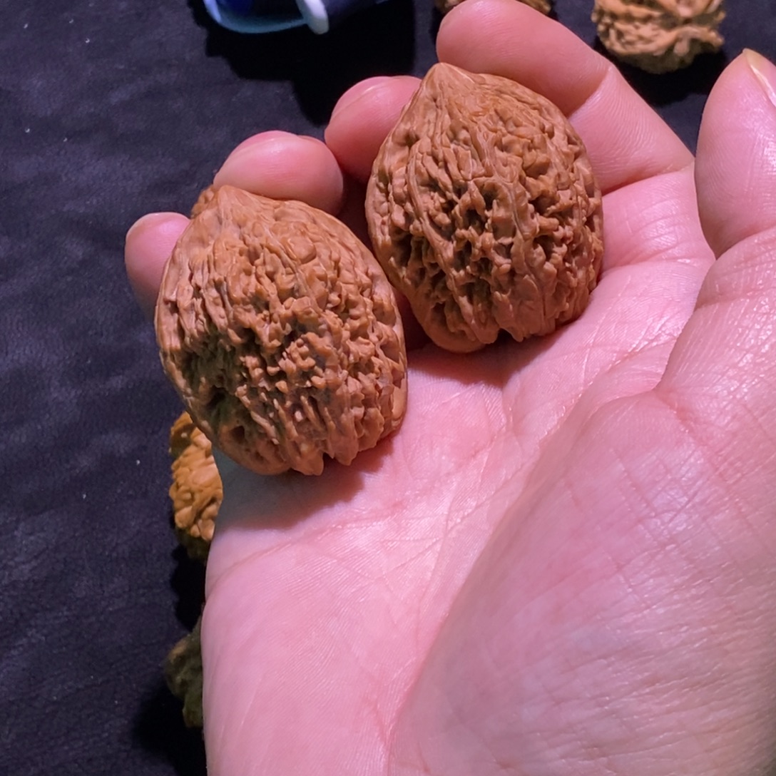 文玩核桃吊坠蒜头全品36