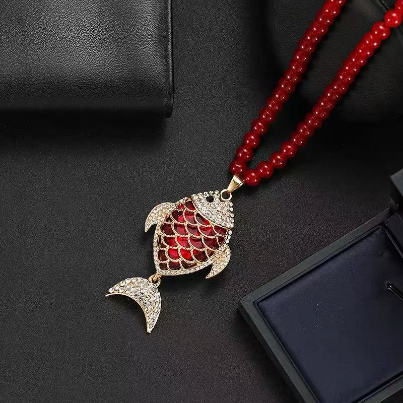 非金属仿水晶项链 红色年年有鱼金色圣诞秋冬毛衣链M093