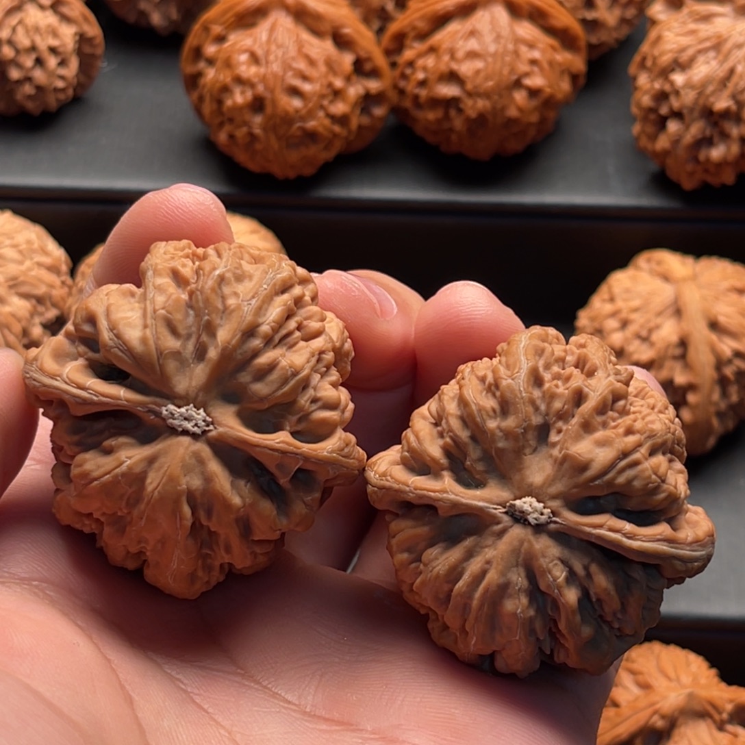 神***德吊坠文玩核桃粗筋