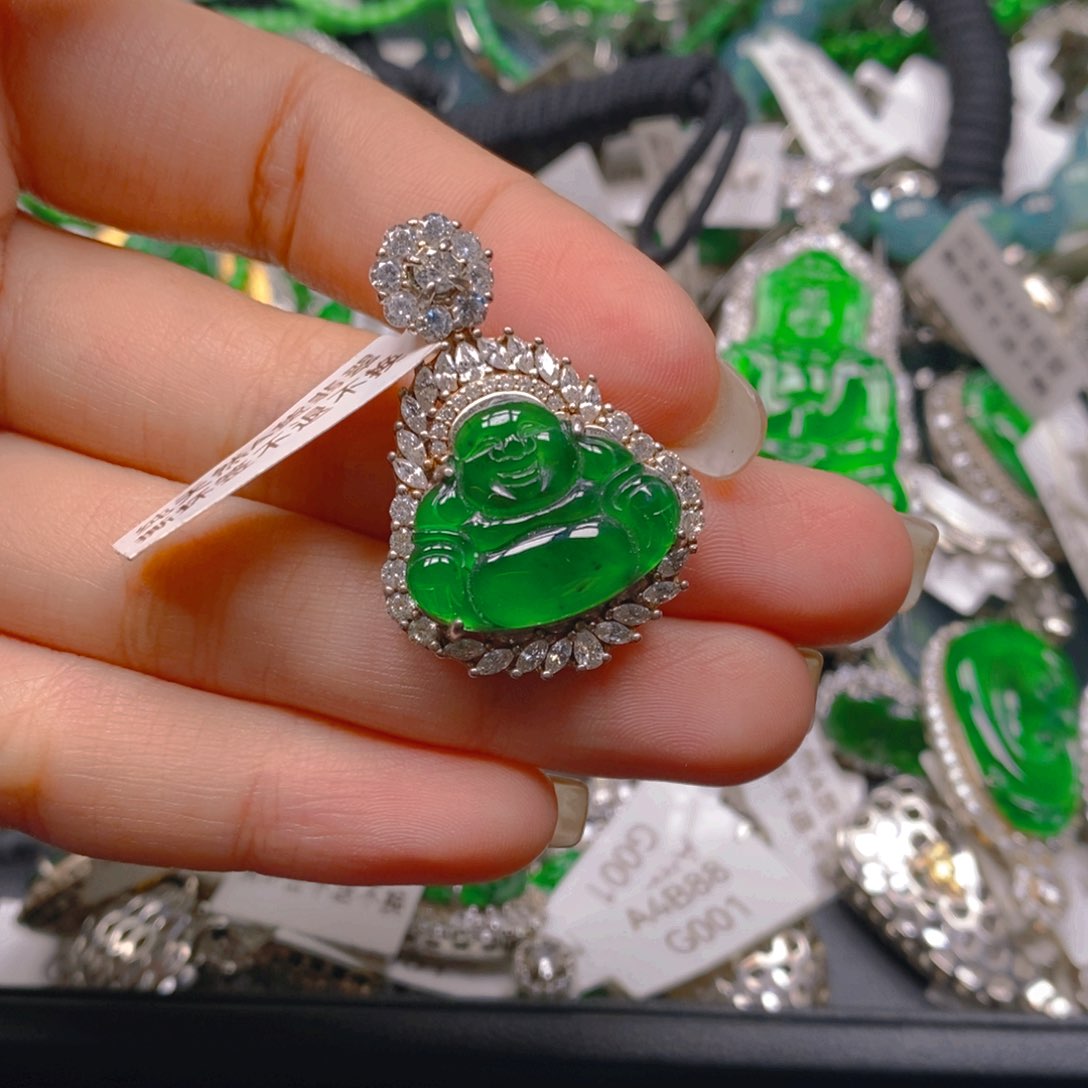 翡翠颈饰银S925镶嵌88888888888