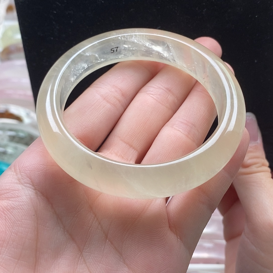 水晶手镯未镶嵌奶黄晶57➕