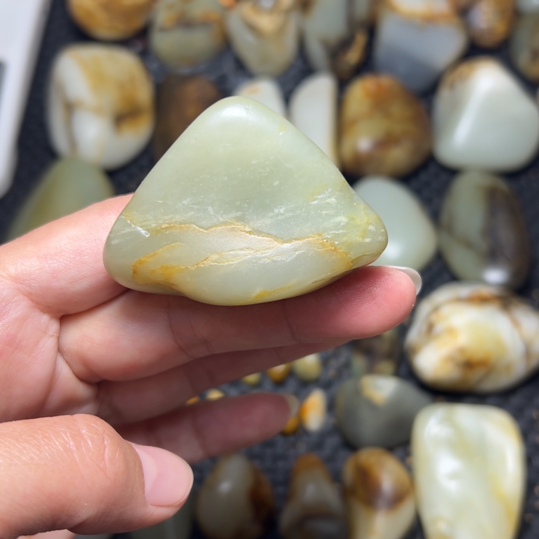 和田玉未镶嵌挂件A100