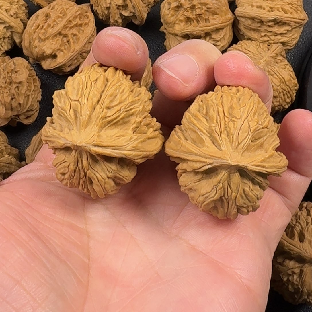 奶***糖吊坠文玩核桃福利