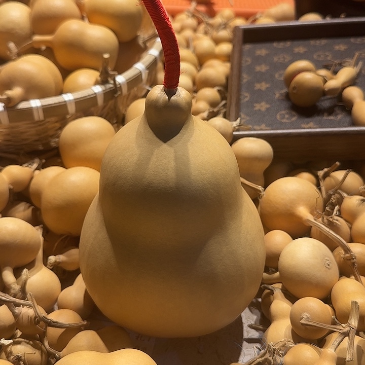 小***吖直播间火爆开启了呢