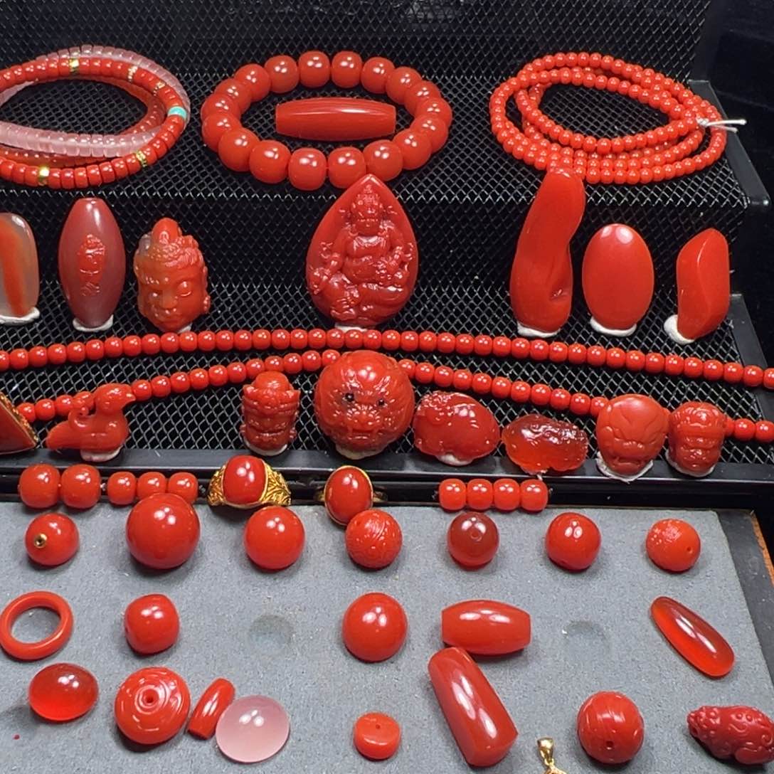 南红玛瑙珠宝奇石18K金镶嵌湖***儿