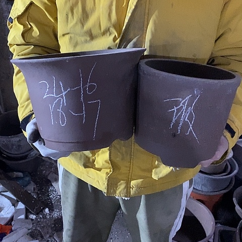 紫砂中国宜兴紫砂花盆，