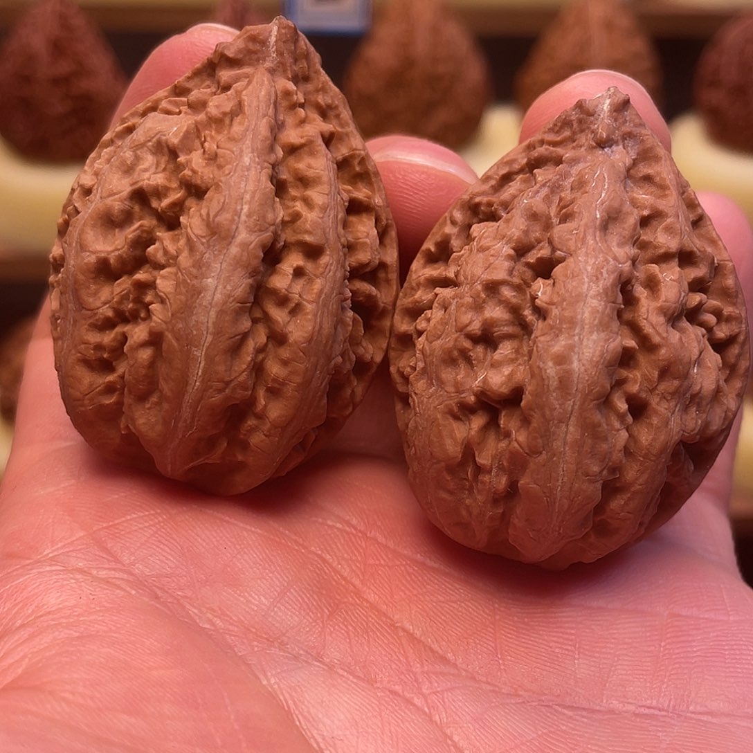 猴头核桃吊坠粗筋蚂蚁文玩核桃9号