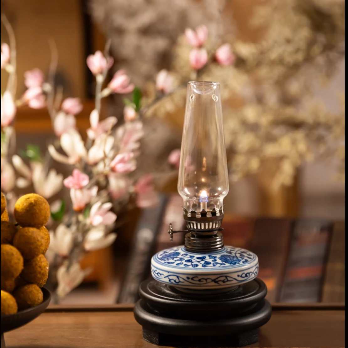 青花满工缠枝莲陶瓷香薰灯带一体式灯罩可熏香茶室氛围灯茶室摆件