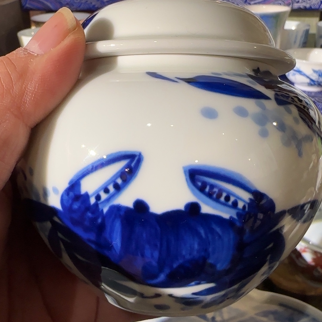 瓷将军罐青花手绘