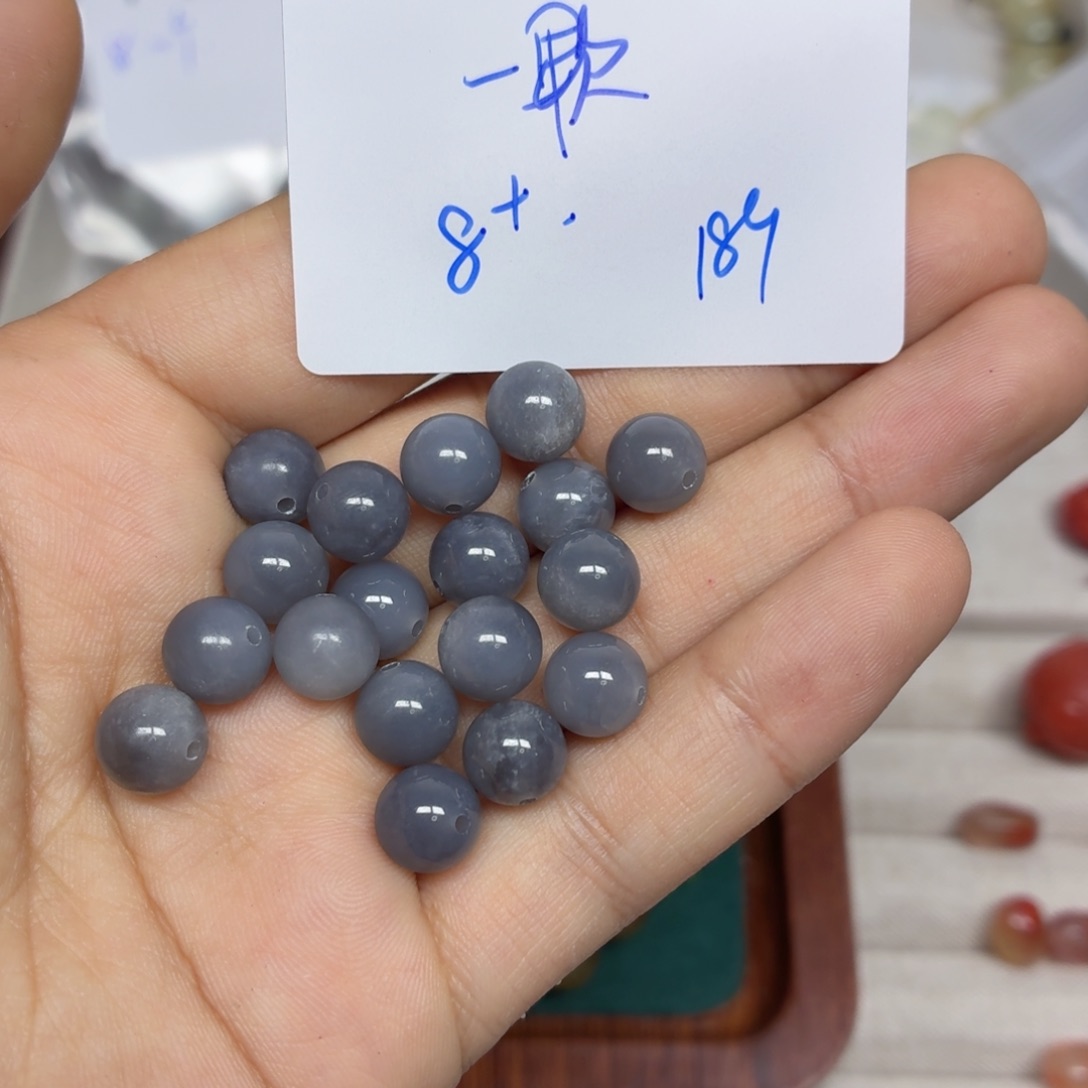 和田玉未镶嵌珠宝半成品T313。 福利