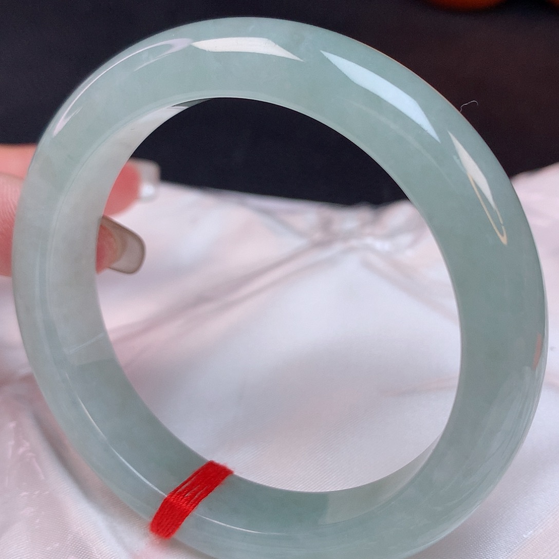 翡翠手镯未镶嵌56 翡翠手镯