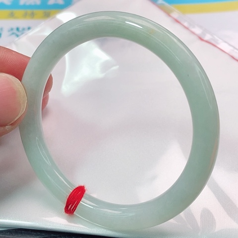翡翠手镯未镶嵌0407号