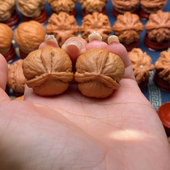 把件文玩核桃精品三棱