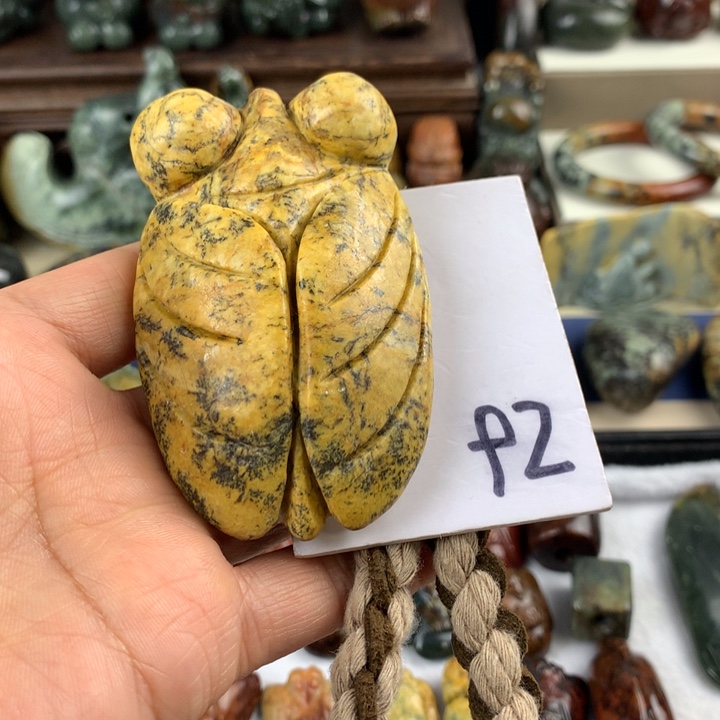 岫岩河磨玉（透闪石质玉）手把件未镶嵌