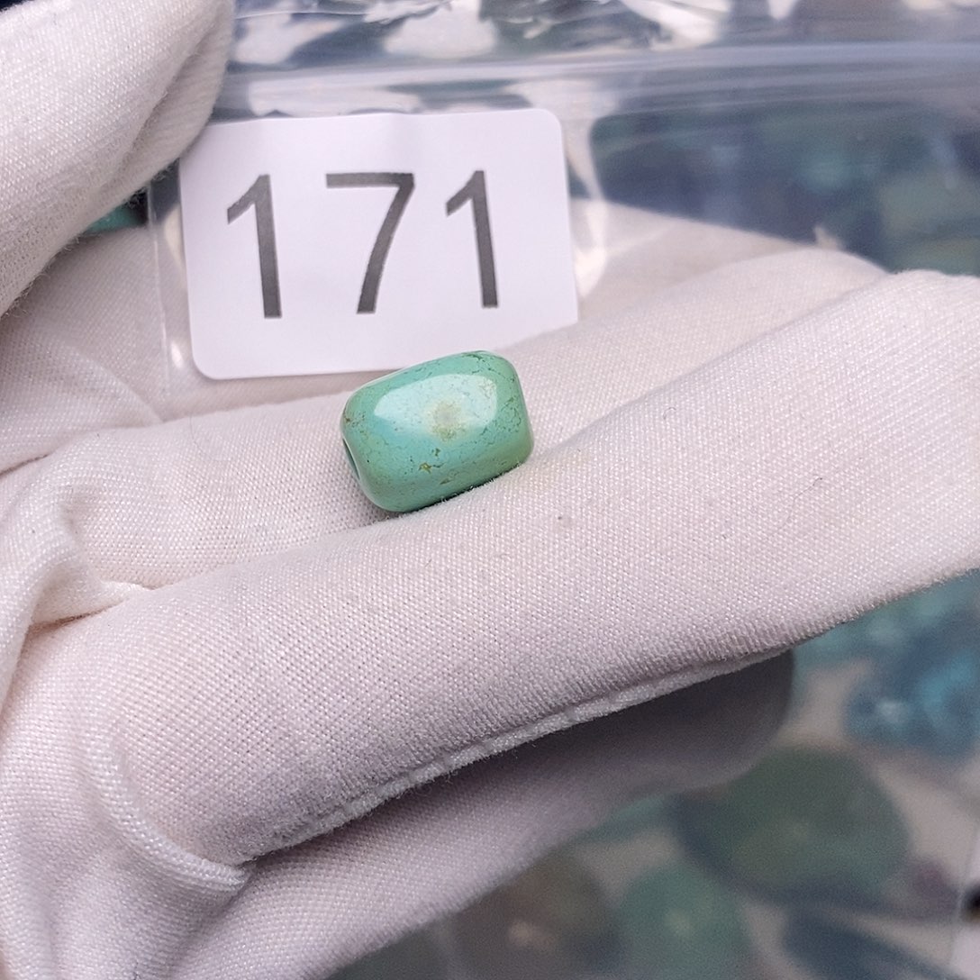 绿松石未镶嵌珠宝半成品