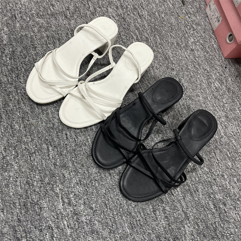 25款时尚休闲百搭外穿女鞋一字拖低跟拖鞋