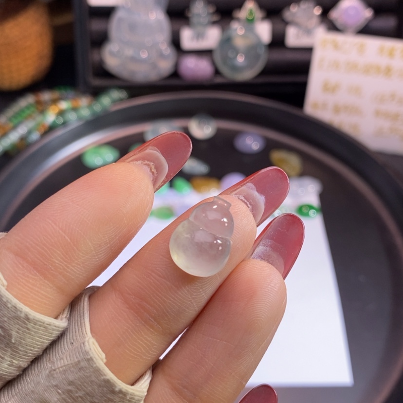 【闪购商品】翡翠挂件未镶嵌葫芦