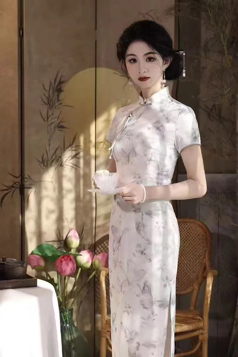 401-渲染流苏扣  墨 蝴蝶 旗袍