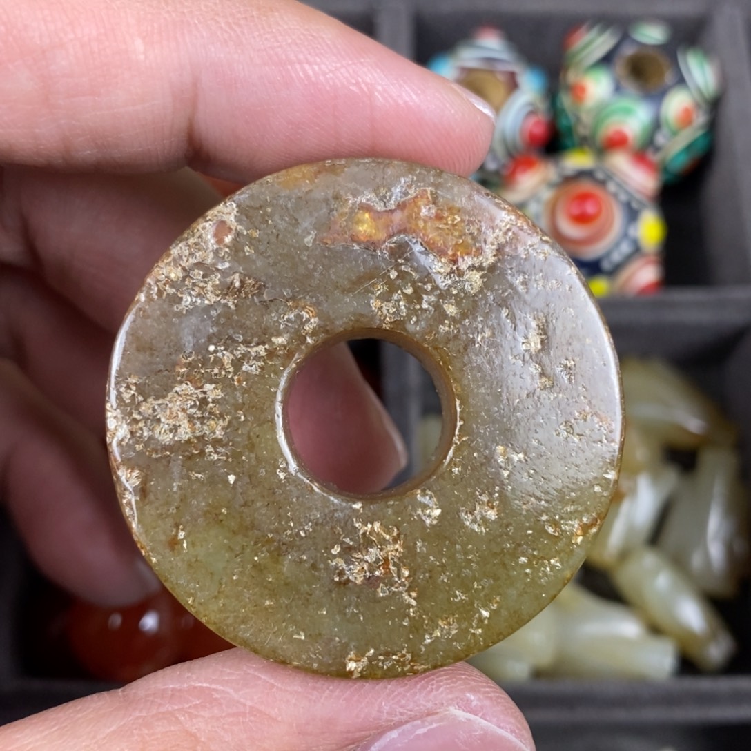 和田玉（糖玉）未镶嵌挂件